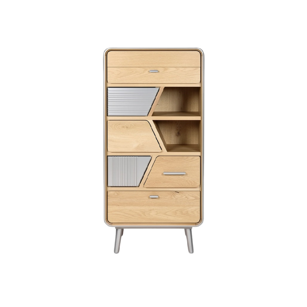 Moderne Houten Kast met Unieke Geometrische Ontwerpen en Metalen Accenten