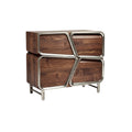 Hedendaagse houten kast met moderne metalen details